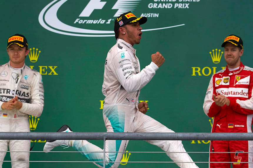 Rosberg Throws Cap At Hamilton At Usgp F1 Red Bull