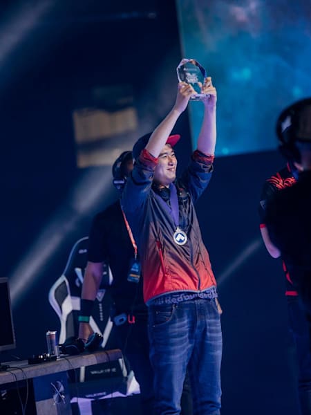 ストリートファイターV』：ボンちゃんがEVO 2019優勝！ eスポーツ