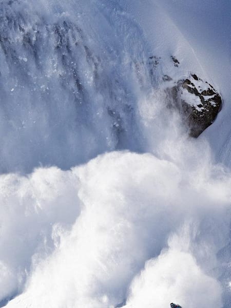 Xavier de Le Rue haciendo snow en Engelberg (Suiza).