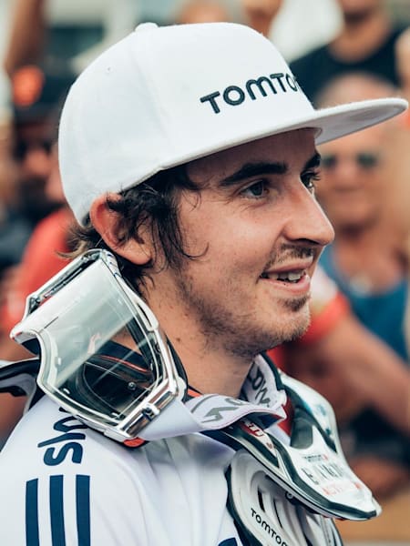 Danny Hart change d'équipe de MS Racing Mondraker à Madison Saracen pour la saison de VTT 2018.