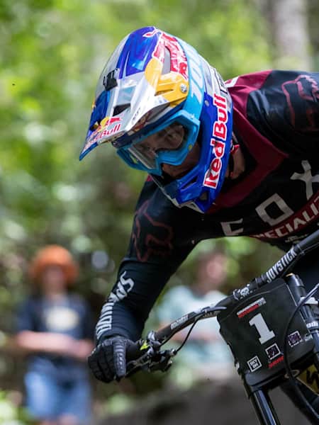 Downhill MTB Loic Bruni s bike set up for 2018