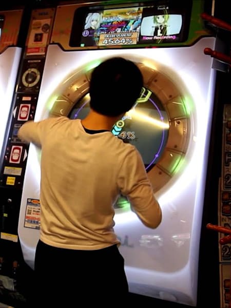 Sieht aus wie ein Wasch-Salon, ist aber eine Arcade