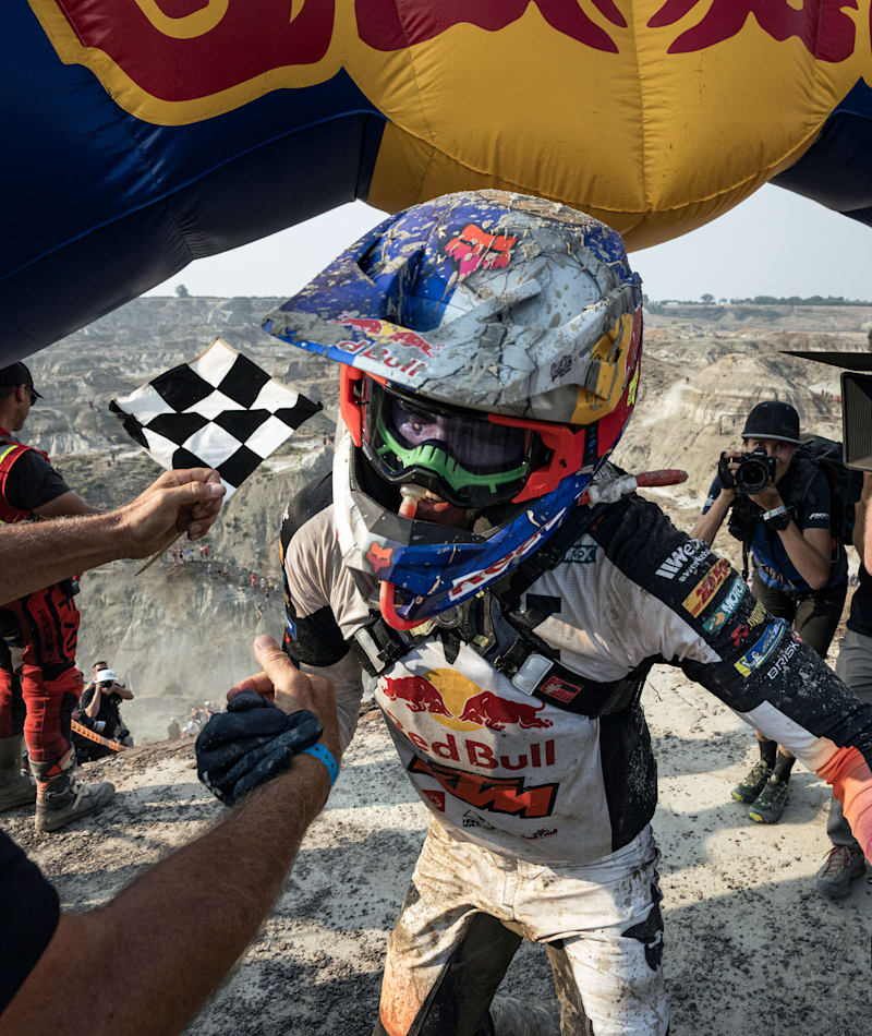 Red bull enduro helmet sales