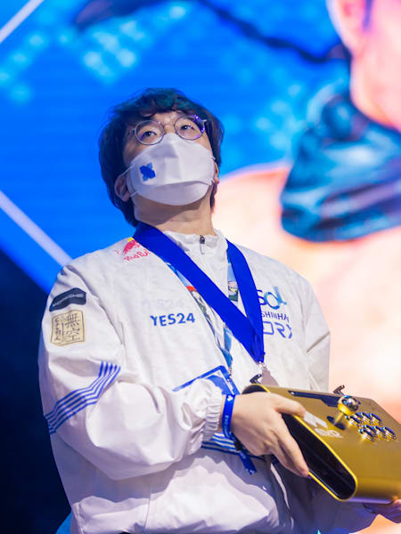 Knee：EVO 2022『鉄拳7』王者への道のり | 格ゲープレイヤー