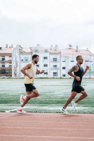 Від конкурентів до друзів: Александр Рончевіч бігає з Тіаго Лусою 