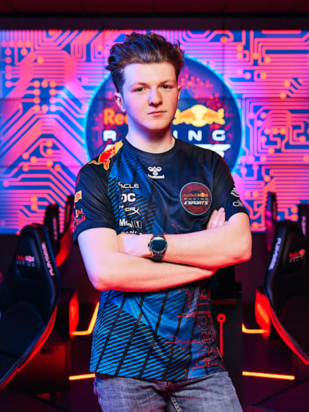 Erena: La gaming house di Red Bull Racing Esports