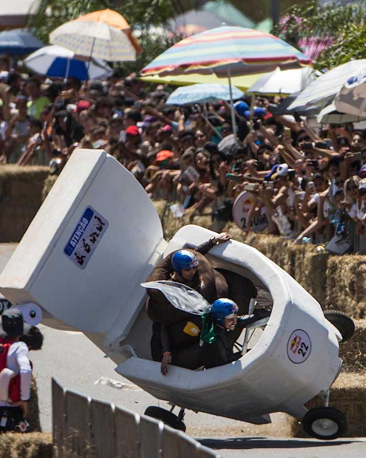 レッドブルボックスカートレース2019 東京 RED BULL おバカなレースに⼤まじめ!?「Red Bull Box Cart Race Tokyo