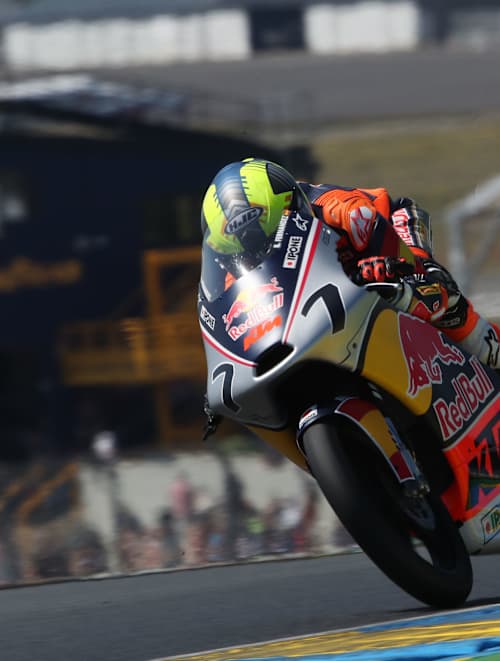 Beñat Fernandez on his way to pole in Le Mans 2026