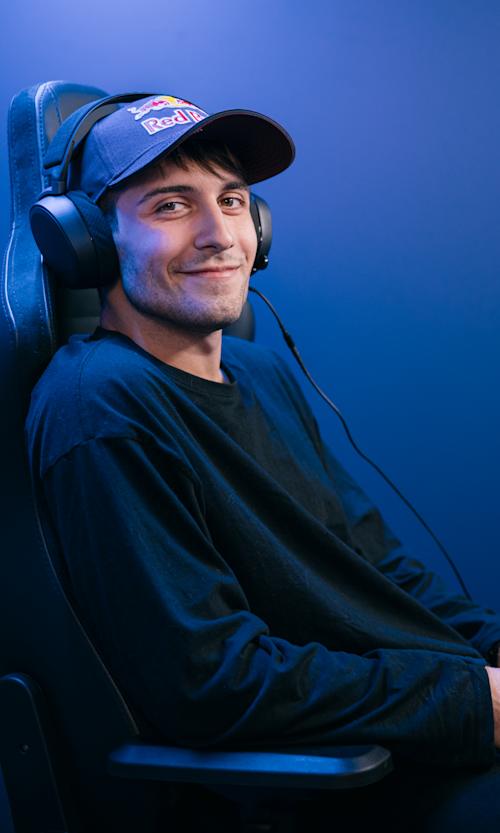 Gianmarco 'Tumblurr' Tocco poses at gaming computer. 