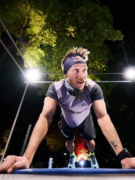 1.000 Workout von Michael Strasser im Arne-Karlsson Park in Wien