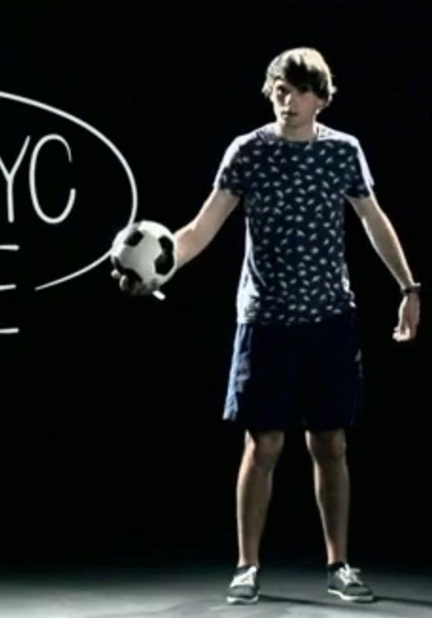 Football 見て学べ Red Bull Street Styleトリック集 Part 2