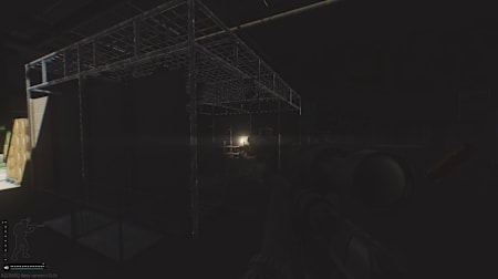 Eine Taschenlampe bringt Licht in viele dunkle Ecken von Tarkov