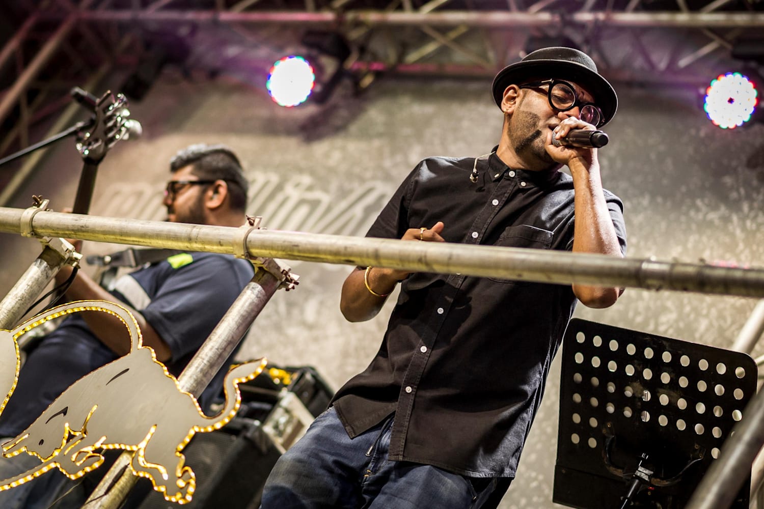 Benny Dayal S Top Five Playlist Playlist · 30 songs — having won a music competition in 2004 as part of the indian pop band 5s, benny dayal's career has seen a meteoric rise. benny dayal s top five playlist