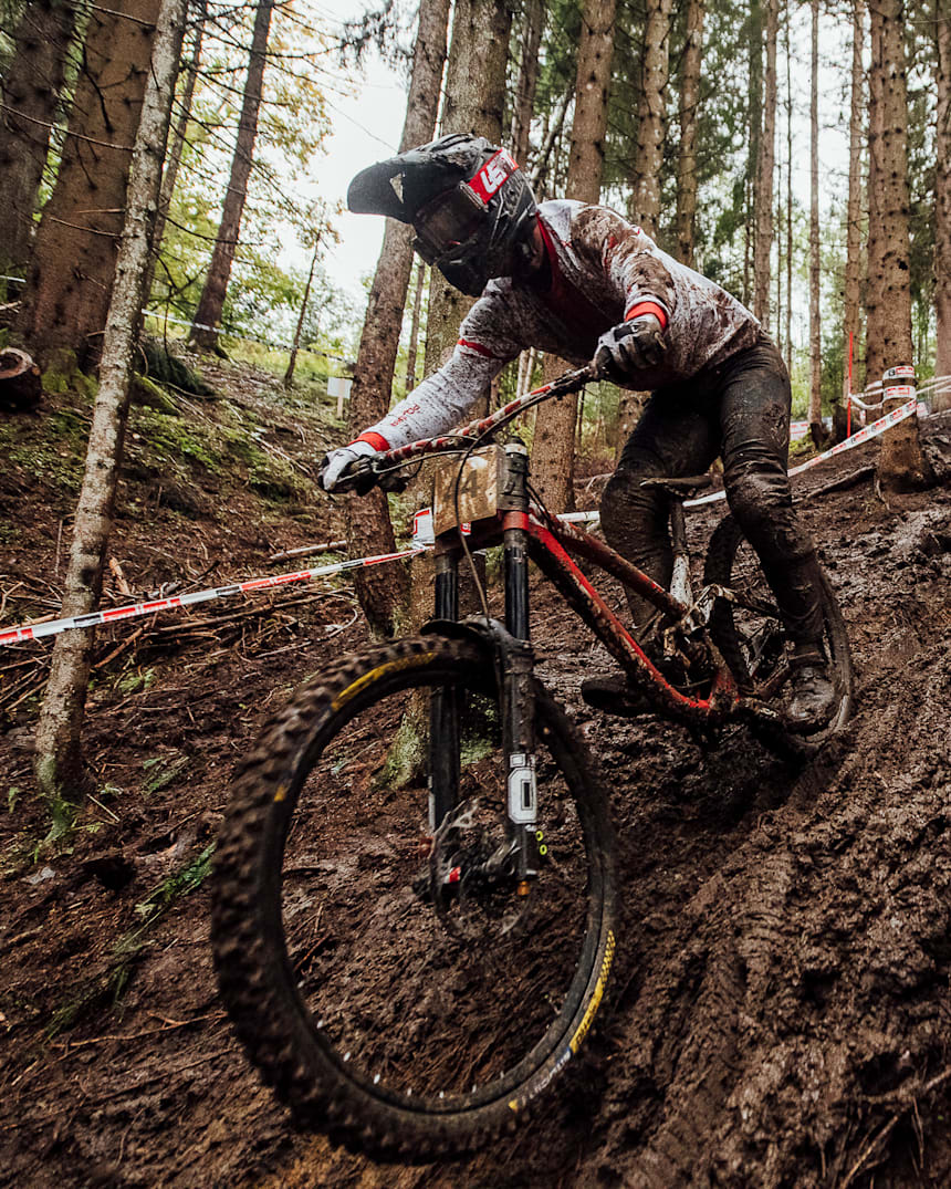 world downhill mtb
