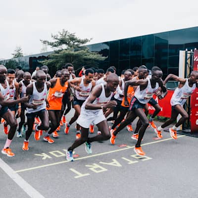 Runners at the start of Adizero: Road to Records 2024