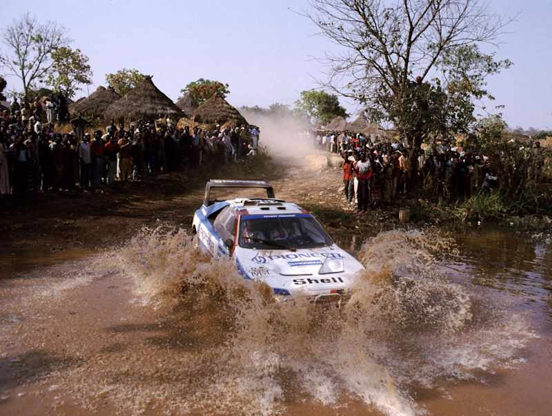 Vatanen e il furto della Peugeot alla Dakar del 1988
