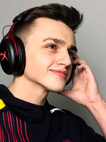 Red Bull Racing Esports Partner With HyperX