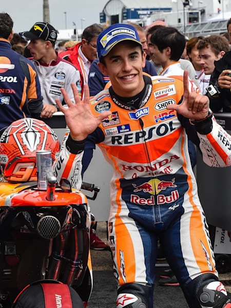 Marc Marquez feiert Sieg Nummer 7 am Sachsenring