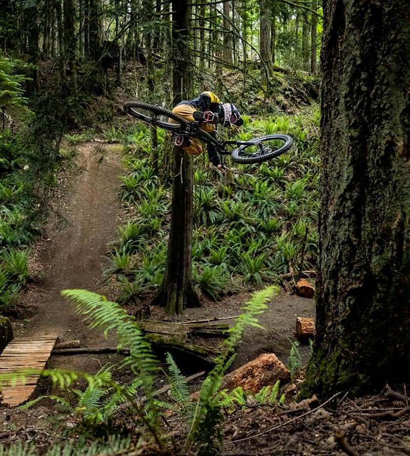 Darren Berrecloth s new backyard edit shot Watch now