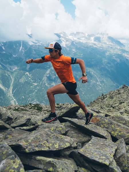 Ryan Sandes corre en Chamonix, Francia, el 26 de julio de 2016.