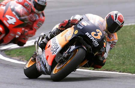 Álex Crivillé y Carlos Checa, Gran Premio de Argentina de 1999, MotoGP.