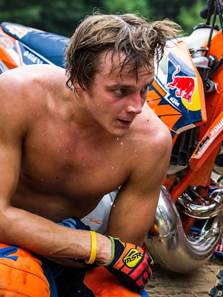 Enduro workout outlet