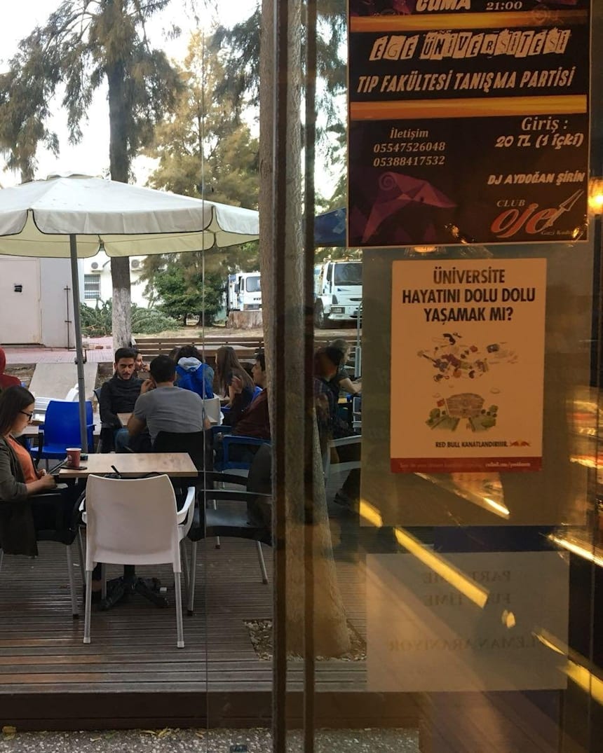 Izmir Deki En Iyi Ogrenci Mekanlari Redbull Com