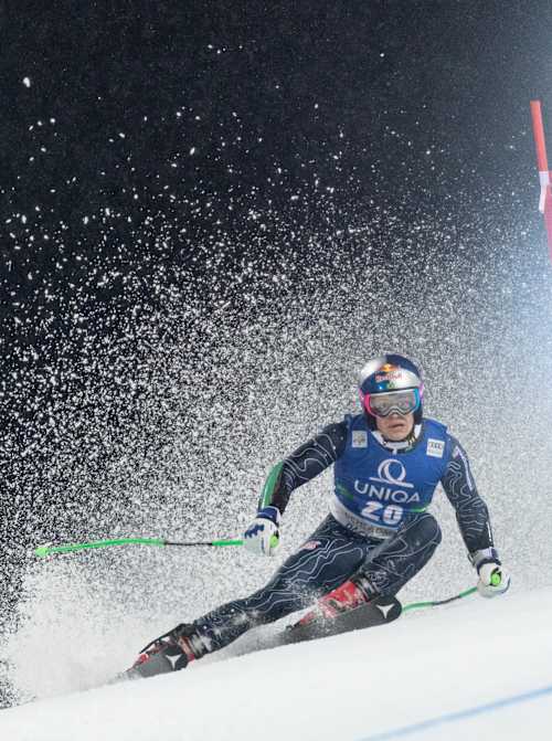 Lucas Braathen varia seu treino para estar em forma