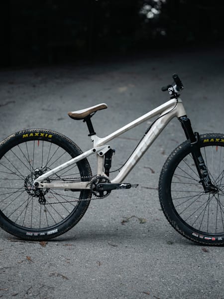 Trek Ticket S：エミール・ヨハンソンのスロープスタイルMTBを