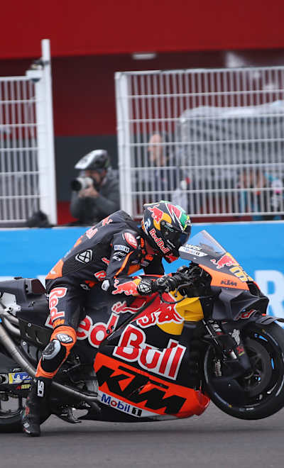 Brad Binder en el Campeonato del Mundo de MotoGP el 14 de marzo de 2025 en Termas De Río Hondo, Argentina. 