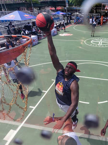 Basket streetball clearance