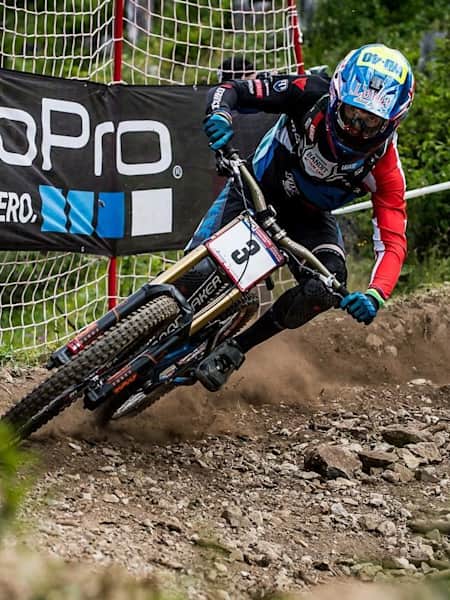 Mtb cornering 2025