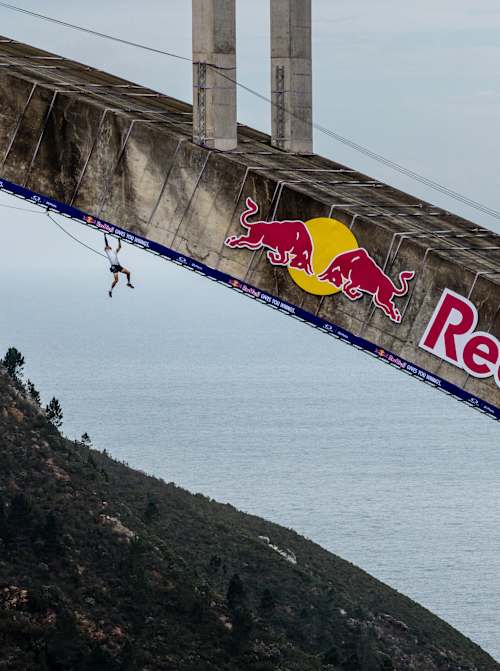 Thomas van Tonder - Red Bull Bridge Bars