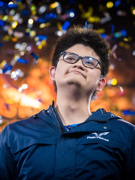 A photo of HCT 2017 World Champion tom60229.