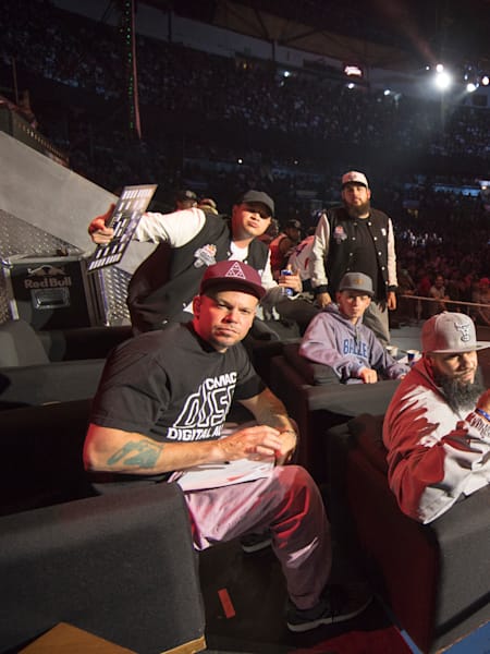 2017: Eptos Uno, Danger, Residente, DToke and El B