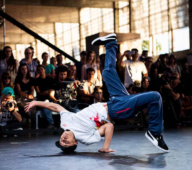 ストリートダンス ファッションヒストリー ブレイキン 歴史 ヒップホップ One