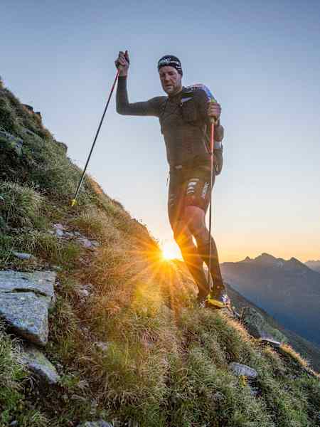 Christian Maurer (SUI1) conquers Swiss peaks at Red Bull X-Alps 2025