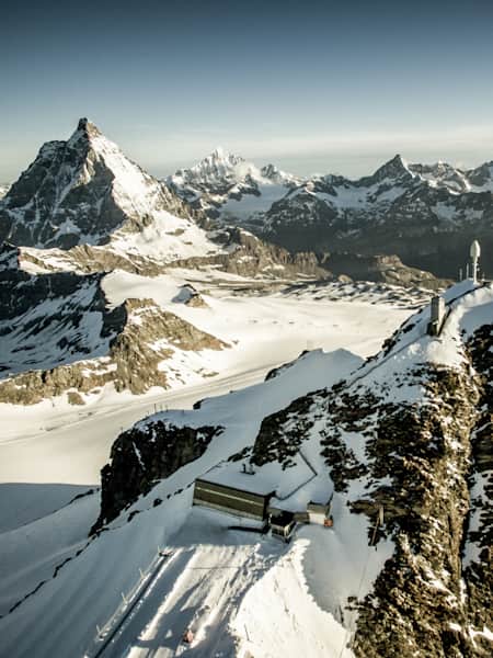 Blick auf das verschneite Matterhorn