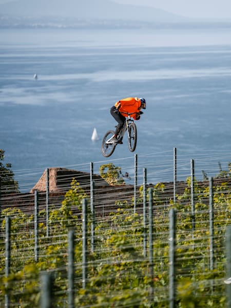 Kriss Kyle - Through The Grapevines Interview