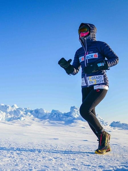 Adriana Istrate a alergat maratonul de la Polul Nord