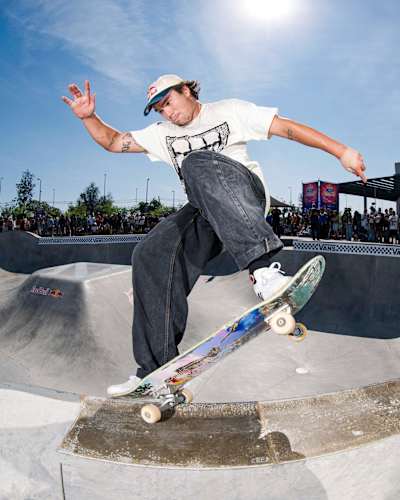 Alex Sorgente performs a nosegrind at Red Bull Drop In Tour in Santiago, Chile.