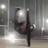 Mikel, star de The Flying Steps