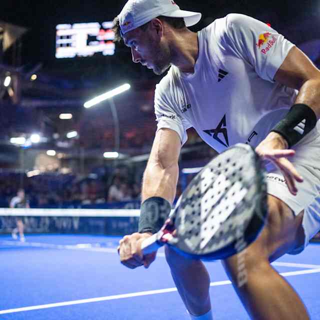 Alejandro Galan of Spain competes during the GNP Mexico Major Premier PADEL in Acapulco, Mexico on November 30, 2024