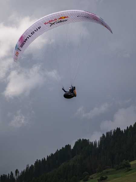 Athletes flying to Turnpoint 2