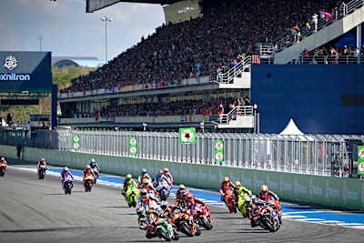 Le top de la moto de vitesse donne tout durant les 40 à 45 minutes de chaque course de la saison.