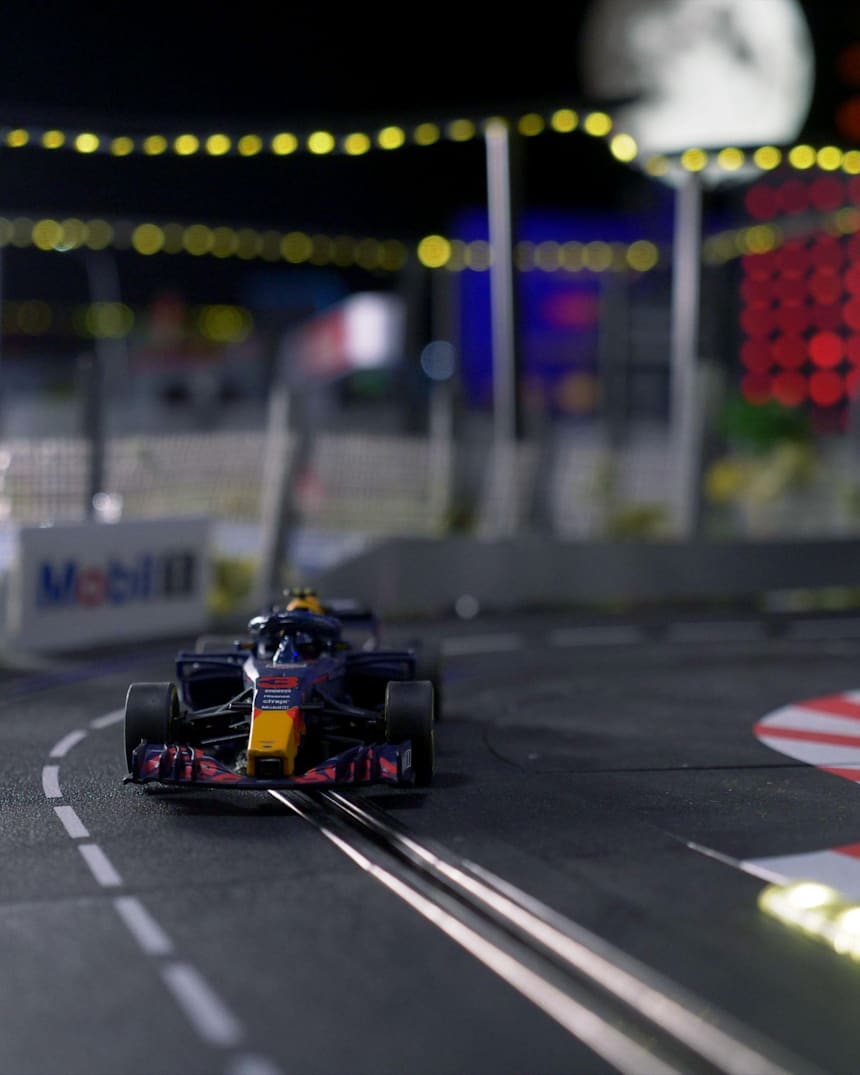 Singapore Grand Prix F1 Miniature Track Guide Video