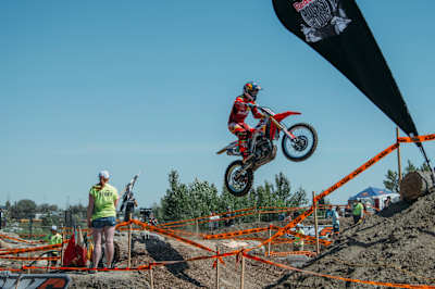 Tarah Gieger races at Red Bull Rocks and Logs in Calgary