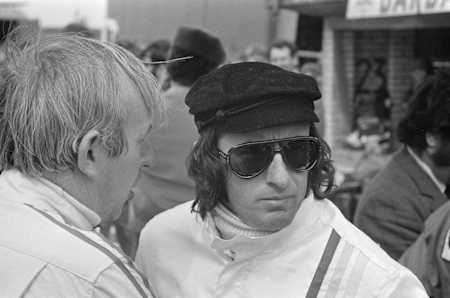 Jackie Stewart i John Surtees na holenderskim torze Zandvoort w latach 60. XX wieku