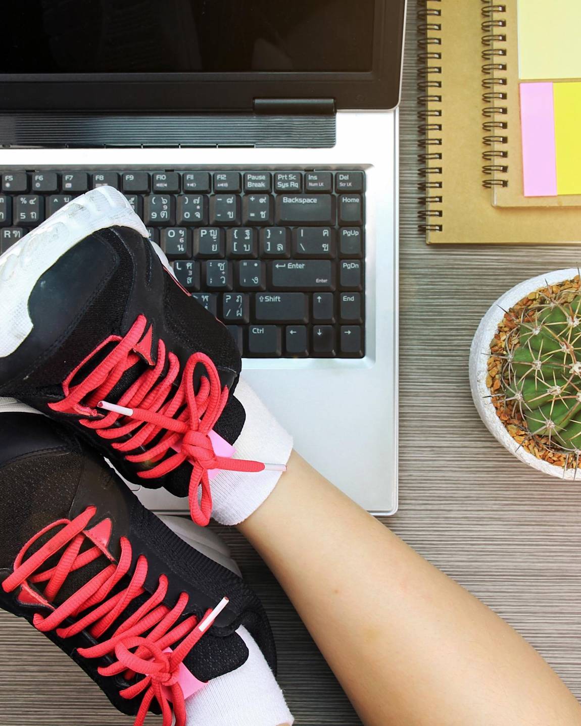 Desk Workouts For Cyclists The 6 Best Exercises