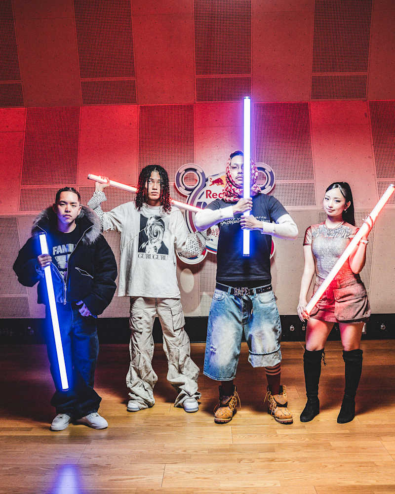 バズを生み続ける男 “優里” のクリエイティビティを探る!｜ドライ